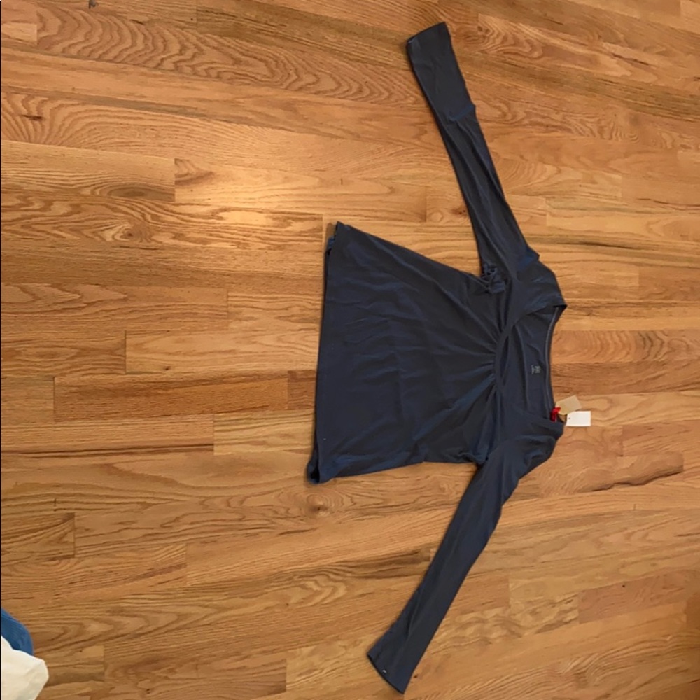 low curve cute long sleeve shirt